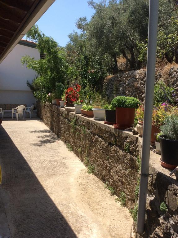 Christos House Kariá Exterior foto
